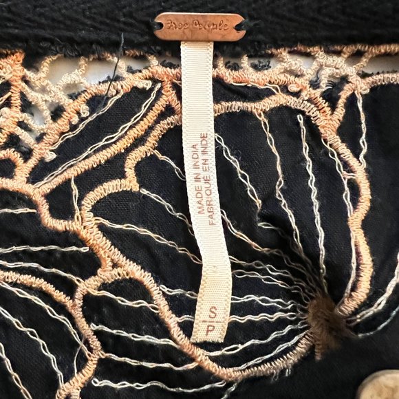 Free People Teal Blouse with Beige Lace Detail - Picture 5 of 7